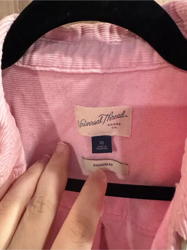 Universal Threads Oversized Fit Corduroy Pink Button-Front Shirt Jacket Size XS - Image 2