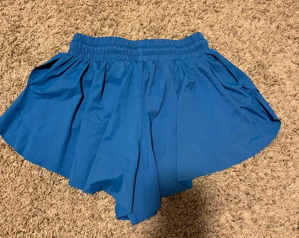 blue flowy shorts - Image 4