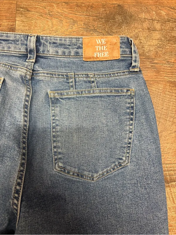 We The Free “Free People” Curvy Vintage High Rise Flare Denim Jeans Size 30 - Image 7