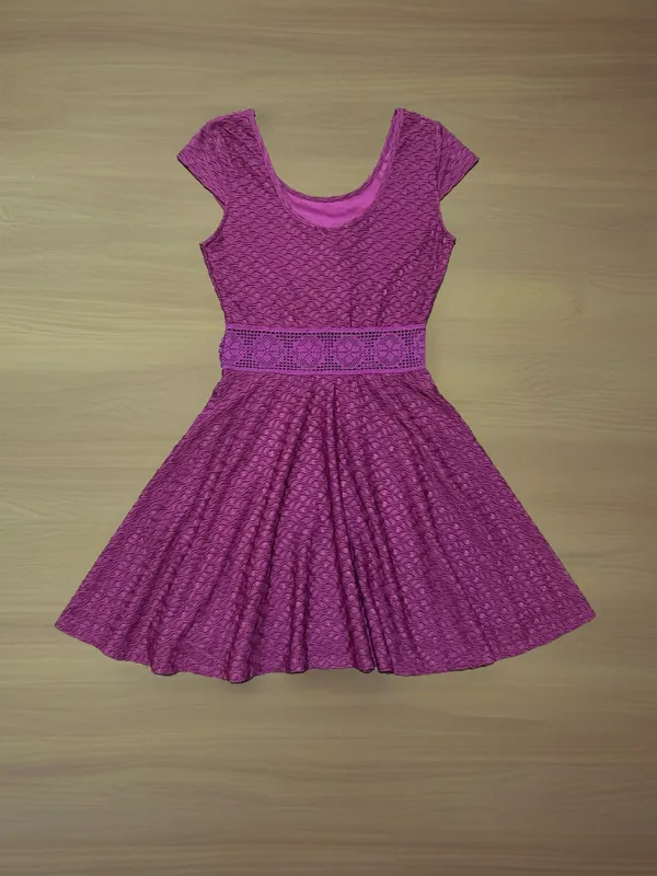 ♒️ Love, Fire Flared Burgundy Dress w/ Cup Sleeves - Image 4