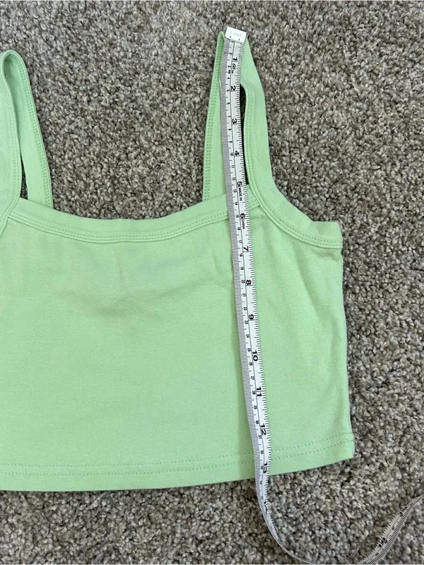 Forever 21 Light Green Cropped Tank Top - Image 4