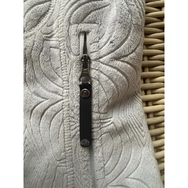 Mountain‎ Hardwear Floral Embossed Fleece Vest small layered travel outdoors - Image 8