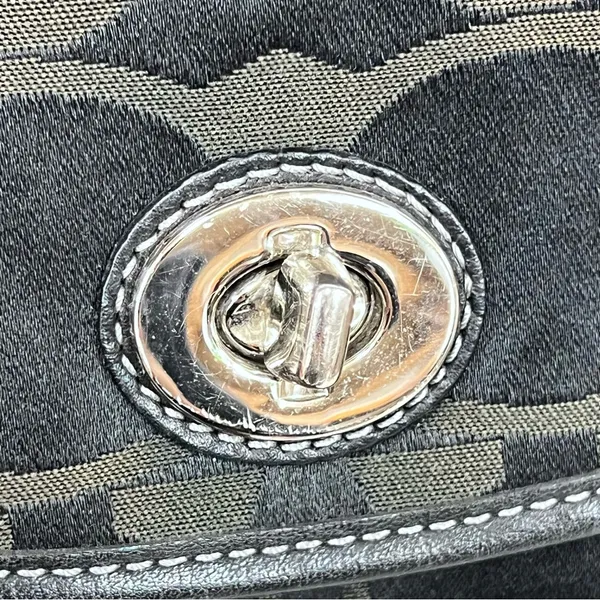 Coach Black Iridescent Textured Shoulder purse signature Bag - Image 3