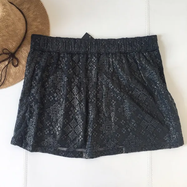 NWT Hollister Mini Skirt - Image 2