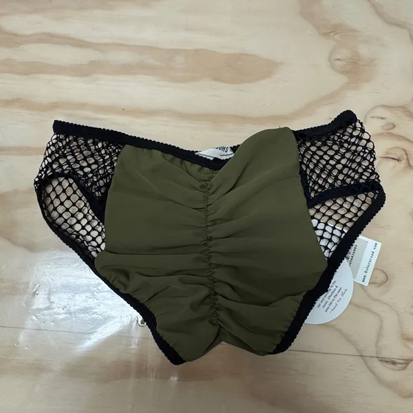 NWT 6‎ Shore Road Olive Green Black Mesh Ruched Back Bikini Bottom Medium - Image 2