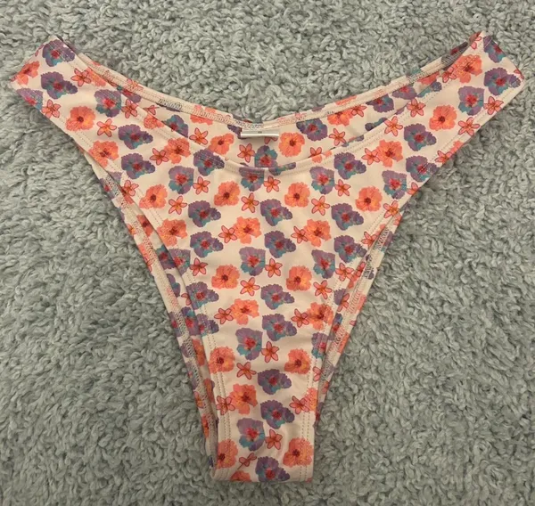 Strawberry Milk Mob violet visions top & flower dance bottom - Image 6