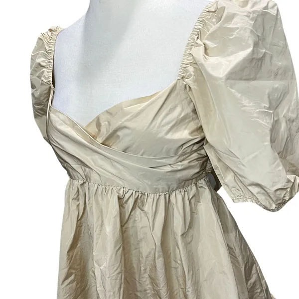 Aritzia Wilfred Opera Babydoll Dress Womens M Tan Cream Taffeta‎ Puff Sleeve - Image 3