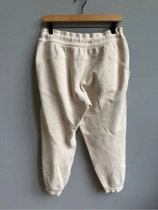 Lululemon Scuba High-Rise Jogger Fleece 28" White Opal Size 10 Off White Sweats - Image 6
