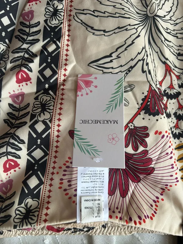 Patterned Skirt Multiple Size L - Image 3