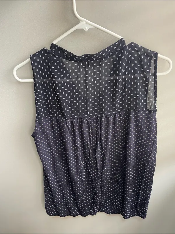 LOFT Navy Ditsy Print Sleeveless Tie-Front Top - Image 4