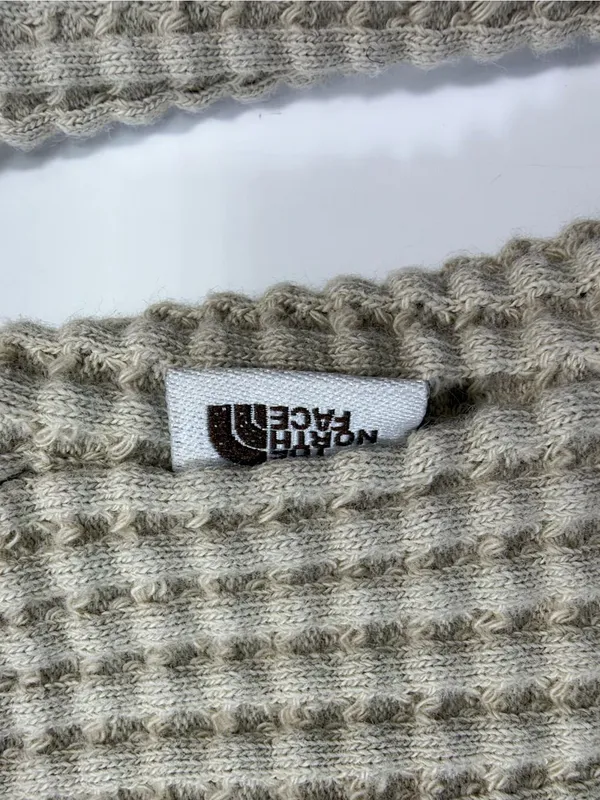 The North Face Women's Waffle-Knit Long Sleeve Pullover in Beige Size XL - Image 5