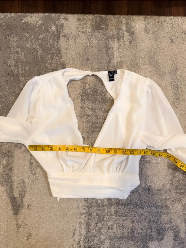 Windsor White V-Neck Long Sleeve Crop Blouse - Image 2
