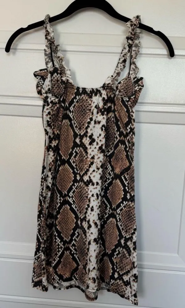 Pretty Little Thing Snake Print Mini Dress - Image 5