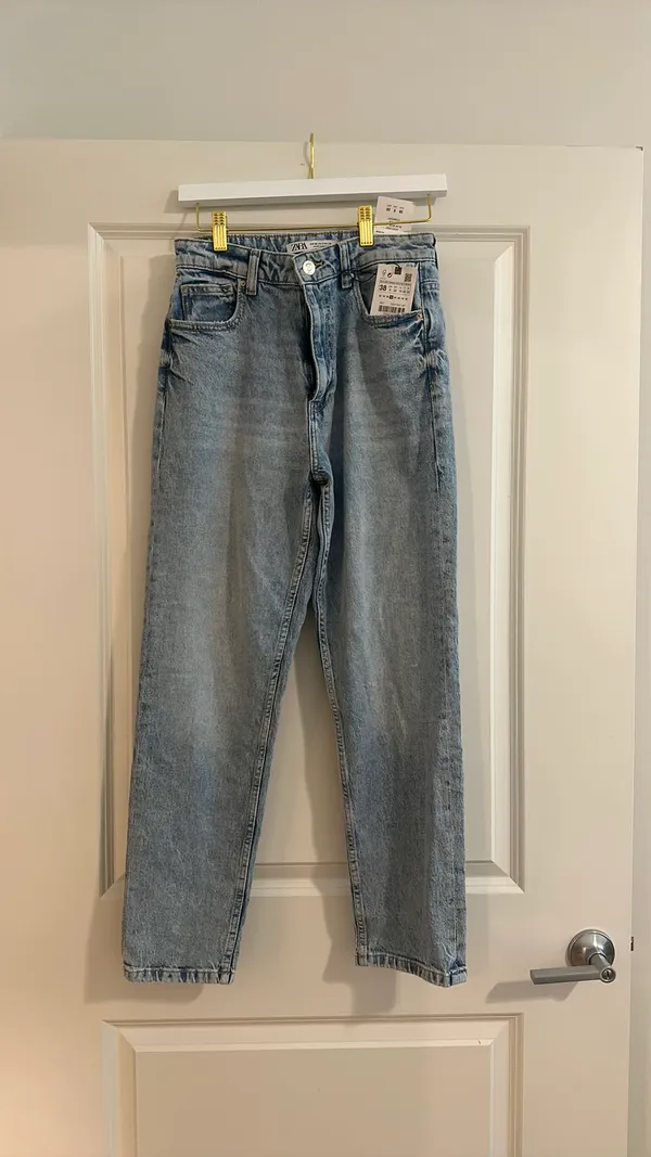 ZARA Jeans Mom High-Rise Slim Fit Mom Ankle Comfort - Image 5
