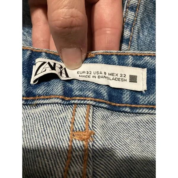 Zara Light Wash Cut Off High Waist Denim Short Shorts 0 - Image 3