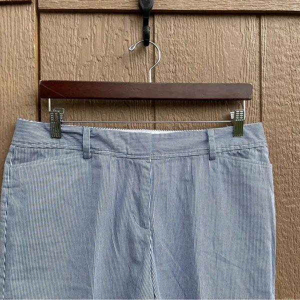 Talbots Womens Perfect Shorts Blue White Stripe Long Cotton Blend Size 10 - Image 4