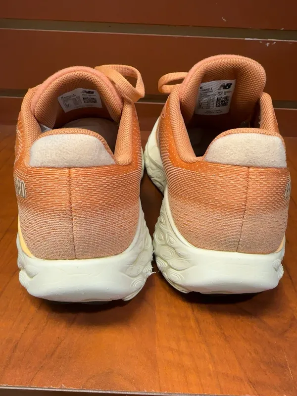 New Balance Fresh Foam X 880 v14 Women’s Running Shoes Size 7.5 Coral - Image 5