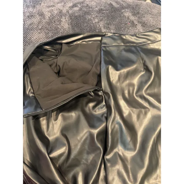 Commense Faux Leather Wrap Midi Skirt Black High Waist Front Slit NWT Size Large - Image 3