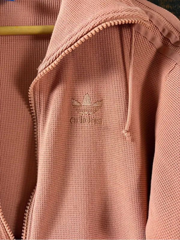 adidas Women’s Oversized Short-Sleeve Waffle Jacket in Dusty Pink - Image 6