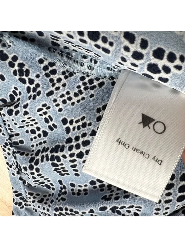 Astr Sleeveless Modern Office Draped V-Neck Blouse Blue Black Size Medium - Image 10