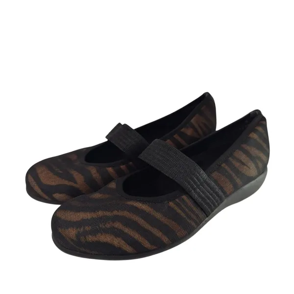 animal print Mary Jane flats sz 6W - Image 3