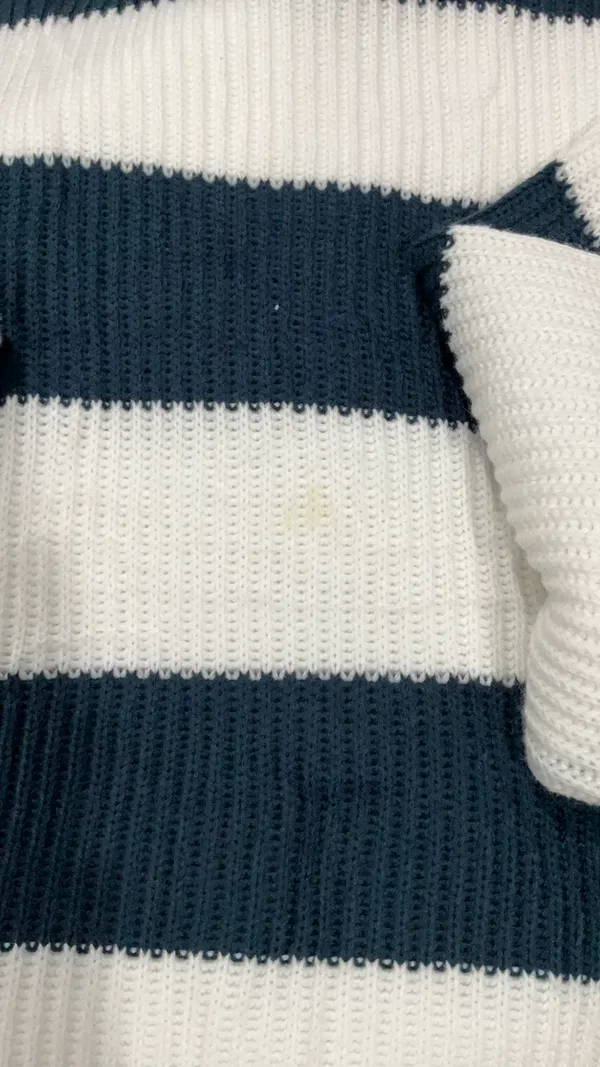 Amazon Sweater - Image 3
