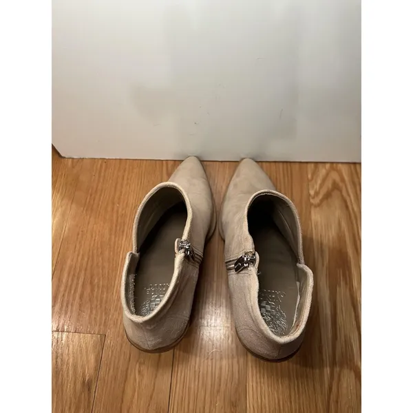 Vince Camuto Boots Womens Size 9 Beige Suede Ankle Block Heel Booties VC-GRENDAN - Image 9