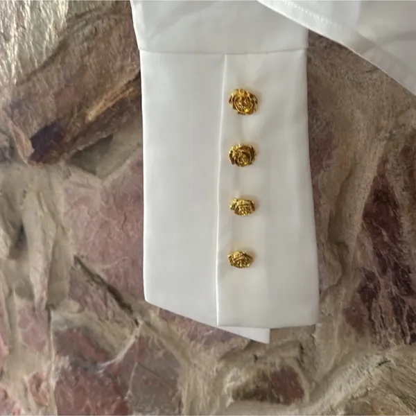 Commense Metal Button Cutout Polo Shirt size medium White - Image 4