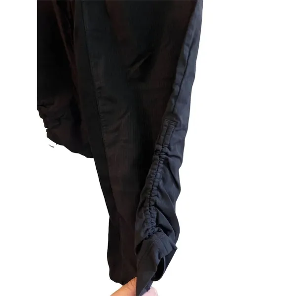 Lululemon Beyond The Studio Crops Loose Ankle Pants Black Size 4 Yoga Gy… - Image 6