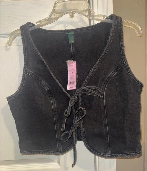 Wild fable target Black Tie-Front denim vest. NWT - Image 2