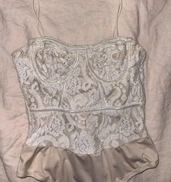 REVOLVE x Superdown Stasia Lace Bodysuit in White & Nude - Image 3
