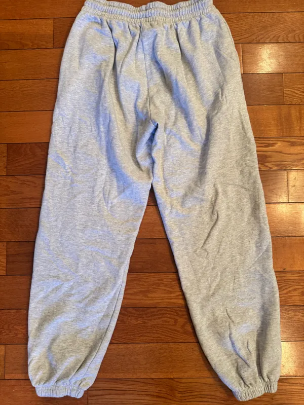The Bar Varsity Sweatpants Grey Pink Logo Size Medium EUC SIZE SOLD OUT ONLINE - Image 6