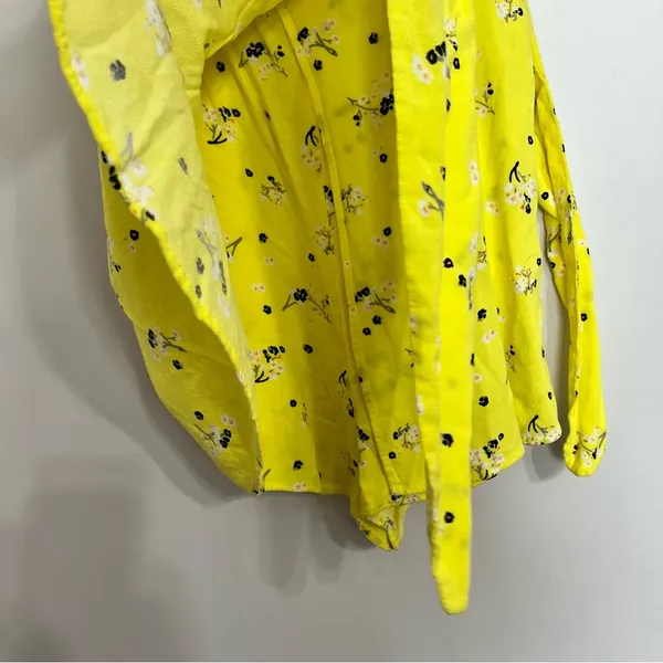 Free People‎ Tango At Night Electric Yellow Floral Wrap Shorts Romper Size 4 - Image 4