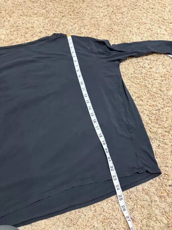 Lululemon Size 8? Back In Action Long Sleeve Tee Shirt - Image 12