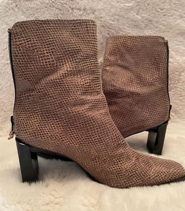 Vintage 90s Chunky Heeled Faux Snake Booties - Image 2