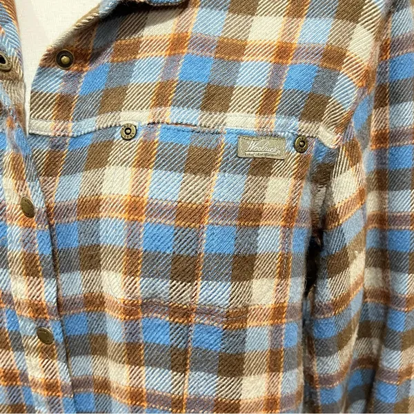 Woolrich Bluebell Plaid Flannel Button Down Shirt Size Medium - Image 4