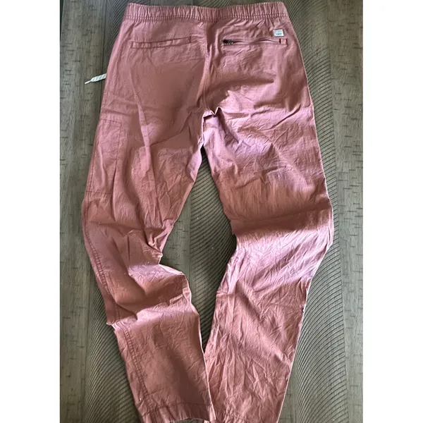Vuori Women's Ripstop Pants – Dusty Rose / Clay – Size Small (2-4) - Image 2