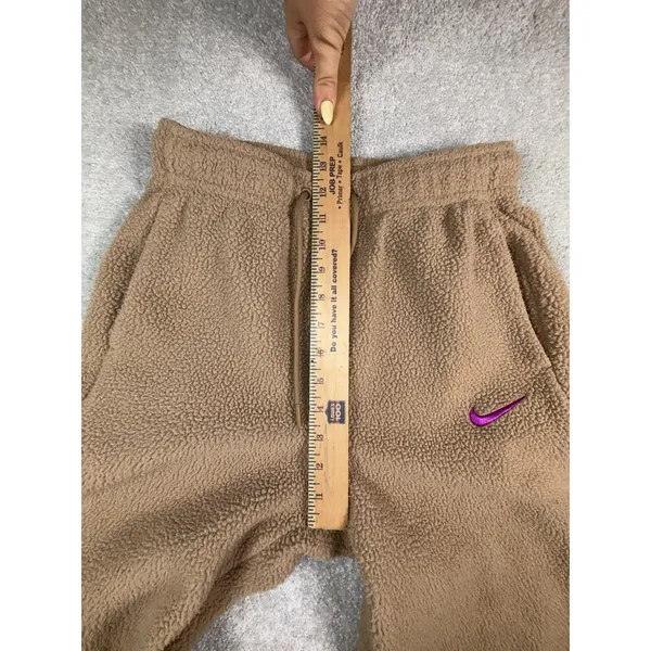 Nike Sweatpants Women S Tan Sherpa Therma-Fit Wide Leg Pocket Fleece Swoosh - Image 9