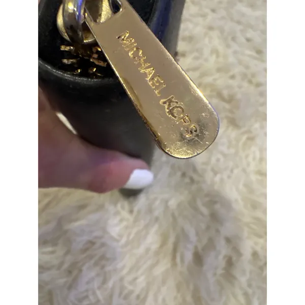 Michael Kors Black Leather Zip Around‎ Continental Wallet Gold Tone Logo - Image 4