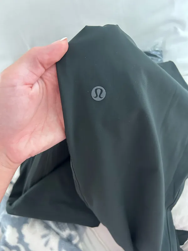 Men’s Lululemon Joggers - Image 6