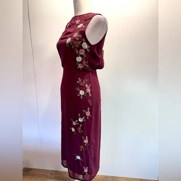 Burgundy Sleeveless Midi Dress Sequined Flowers Open Back Party Elegant Wedding - Image 5
