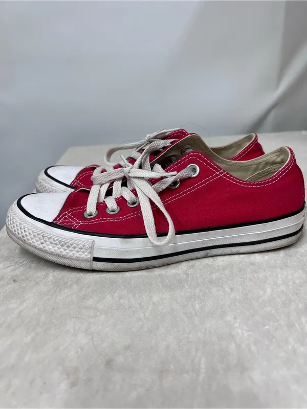 Converse Low-top Red 6.5 women’s - Image 7