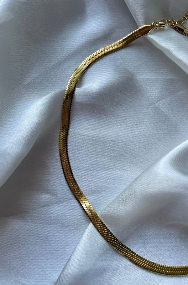 NEW 18K Gold Plated (5mm) Herringbone Flat Chain Necklace - Image 7