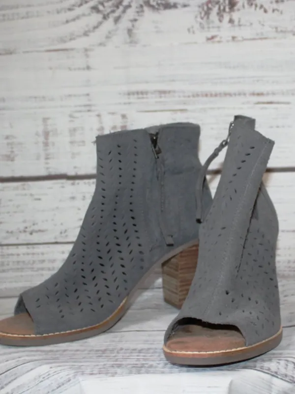 Toms Desert Taupe Suede Majorca Heeled Peep toe ankle Boot Women's size 7 - Image 2