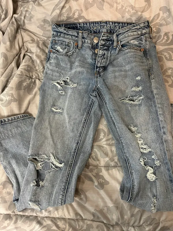 American Eagle Tom girl Jeans - Image 2