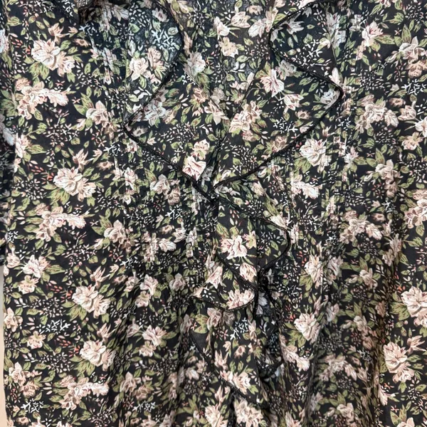 Natural Life My Favorite Cotton Top Black Flung Floral Ruffle Cotton Size XL - Image 3