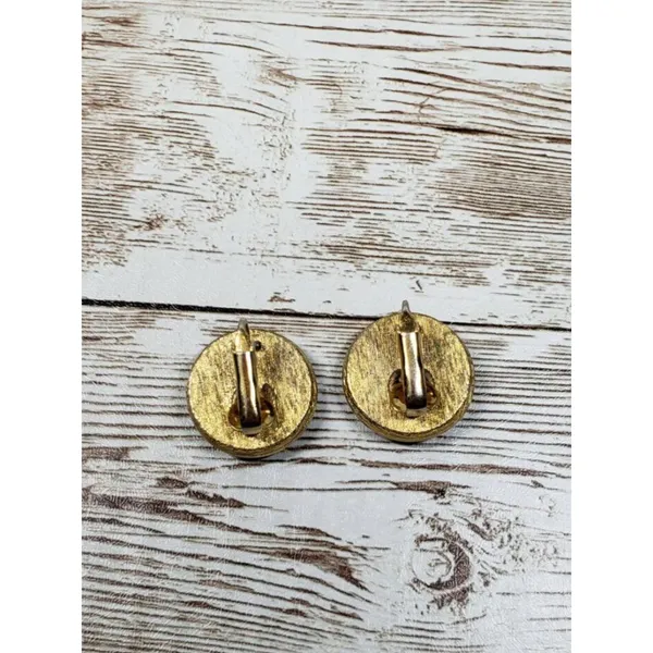 Vintage Clip On Earrings - Black Gem with Facets With A Gold Tone Halo - Image 5