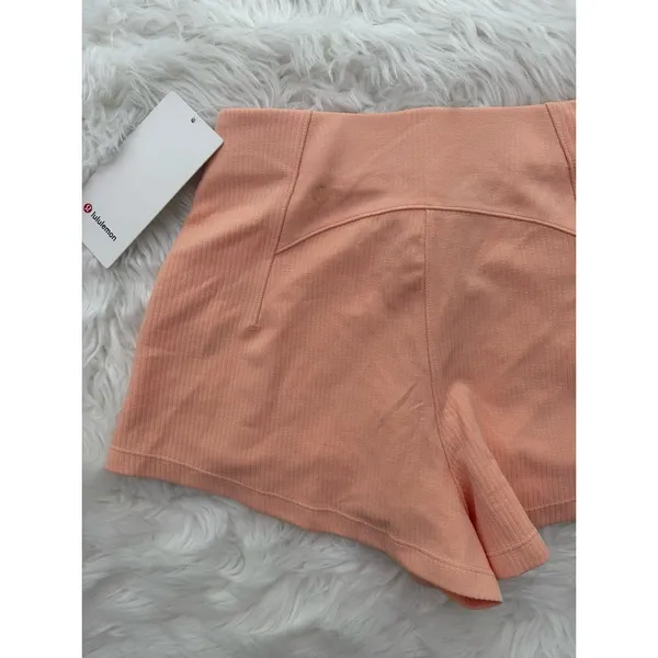 Lululemon Ribbed Softstreme High-Rise Short 2" Peach Bellini Size 4 - Image 9