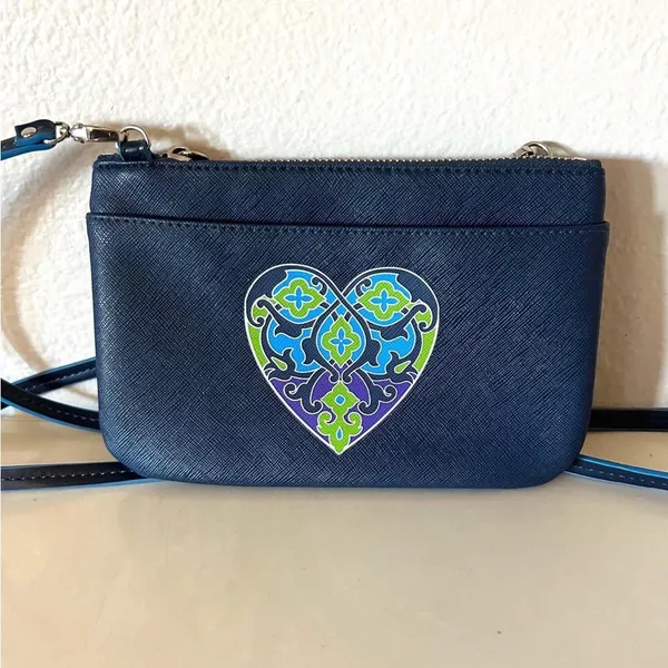 BRIGHTON Summer Heart Mini CROSSBODY PURSE Navy Blue Bag ‎ DETACH STRAP 8" Wide - Image 2