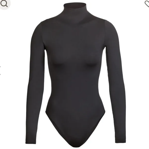 Skims Essential Mock neck Long Sleeve Bodysuit Onyx‎ Nwt Size XS XXS black - Image 8